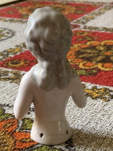 demi figurine half doll en porcelaine Germany Marie Antoinette en très bel état