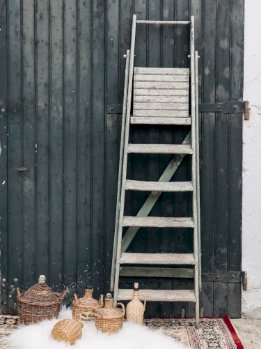 Denis, l'escabeau en bois patiné N°16