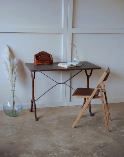 Denise, la table à manger bistro en fer forgé N°86