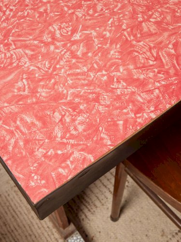 Denise, la table à manger bistro en formica N°71