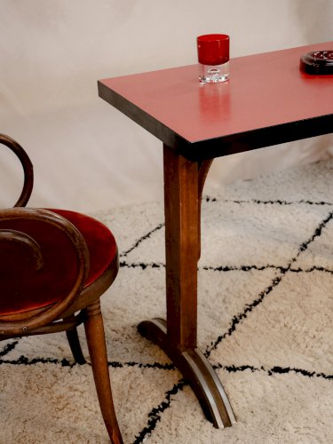 Denise, la table à manger bistro en formica N°84