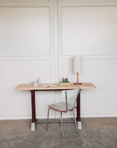 Denise, the bistro dining table No. 13