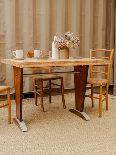 Denise, la table bistro en bois N°45