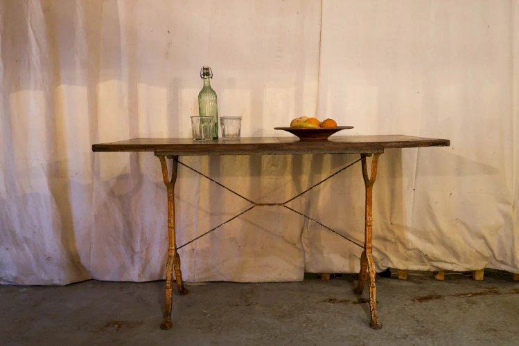 Denise, la table de bistrot en bois N°69