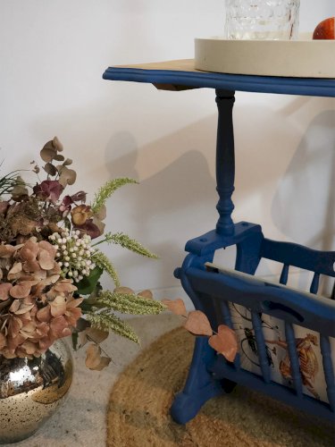 Désiré, le porte-revues bleu en hêtre N°138