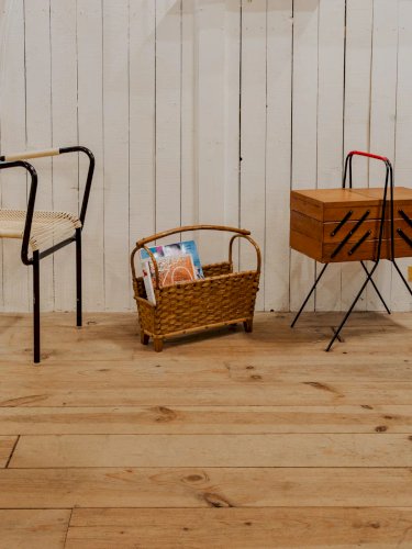 Désiré, le porte-revues en bois et osier N°140