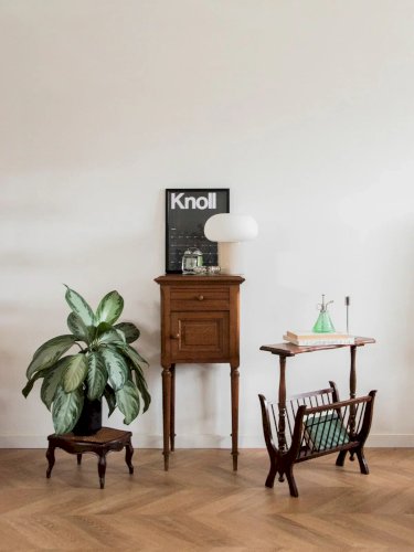 Désiré, le porte-revues en bois N°105