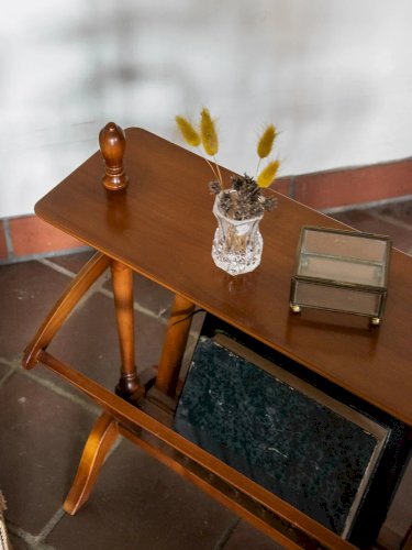 Désiré, le porte-revues en bois N°33