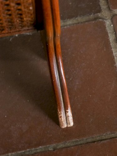 Désiré, le porte-revues en bois N°34