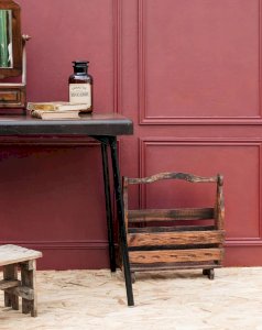 Desire, the wooden magazine rack No. 76