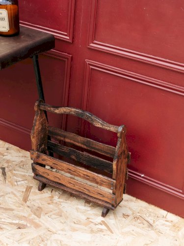 Désiré, le porte-revues en bois N°76