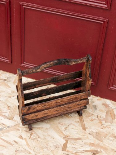 Désiré, le porte-revues en bois N°76