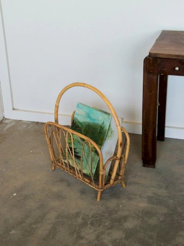 Désiré, le porte-revues en rotin N°103