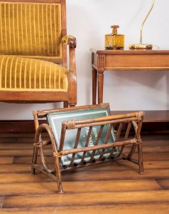 Desire, the rattan magazine holder No. 87