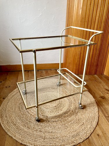 Desserte avec structure en métal couleur crème et laiton doré, années 1960