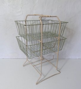 desserte casier à légumes panier en métal gainé vintage