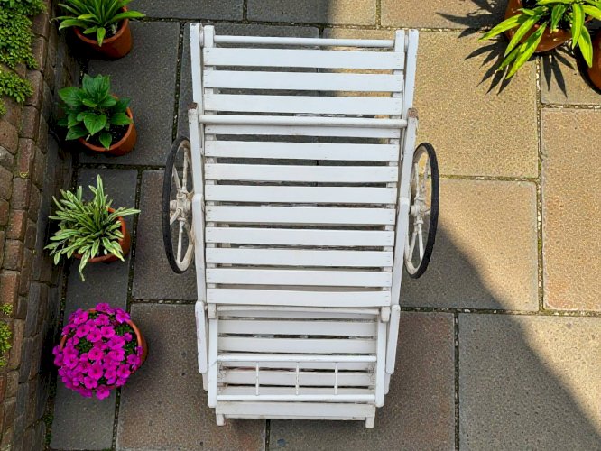 Desserte en bois extérieure Gleizes