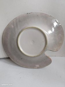 dot