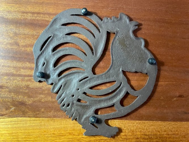 Dessous de plat vintage en fonte coq