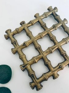 dot