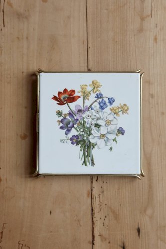 Dessous de plat vintage Villeroy & Boch – Carreau de faïence à fleurs