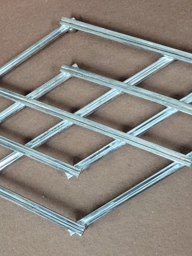 DESSOUS DE TABLE VINTAGE PLIANT