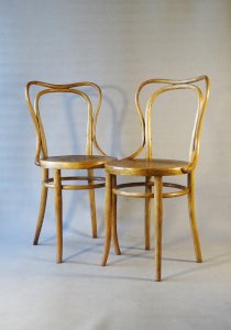 Two bistro chairs, Jacob and Josef KOHN No. 55 Ca. 1910 - No Thonet -