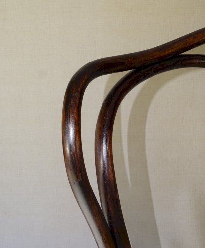 Deux chaises KOHN N°55 de Ca. 1900 cannées, teinte acajou américain. No Thonet