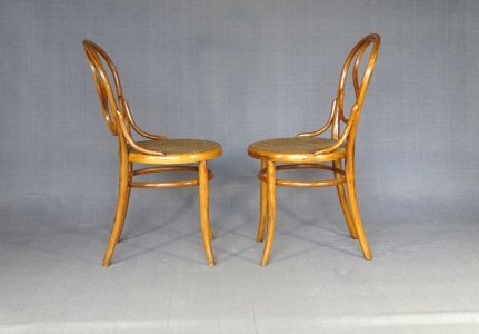 Two No. 20 "omega" chairs by Lebrun - France - 1890 - no Thonet