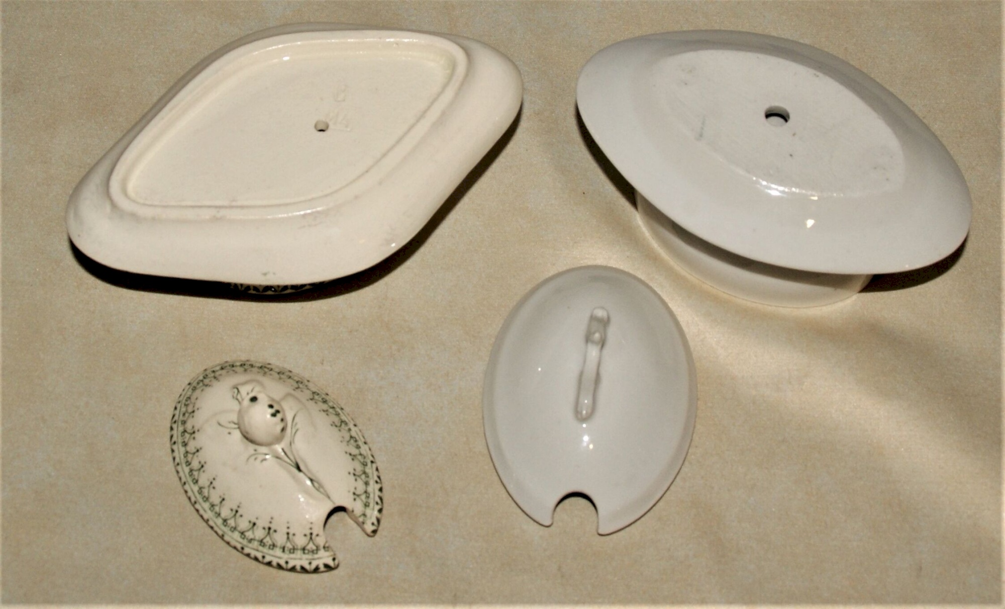 Paire De Moutardiers En Argent