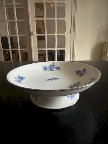 deux plats en porcelaine art déco F. Legrand & Cie