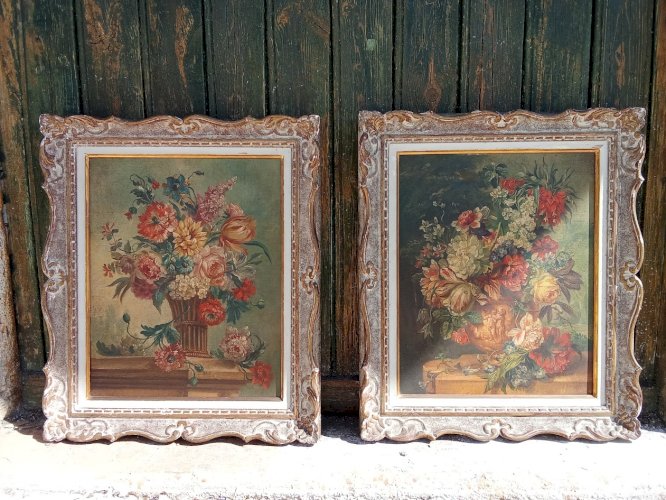 Deux tableaux . Peintures à l'huile, " bouquet de fleurs " . Période vers 1940