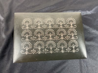 Damasquiné steel box