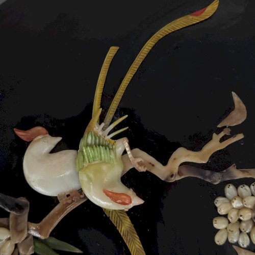 Disque en laque sur son présentoir Japon décor d'oiseaux M3931