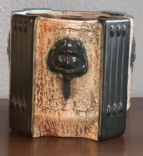 Ditmar Urbach cache pot en céramique art déco 1930's décor mascarons