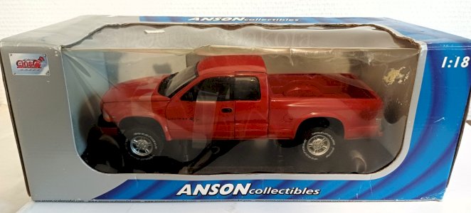 DODGE DAKOTA  miniature 1/18 Anson neuf