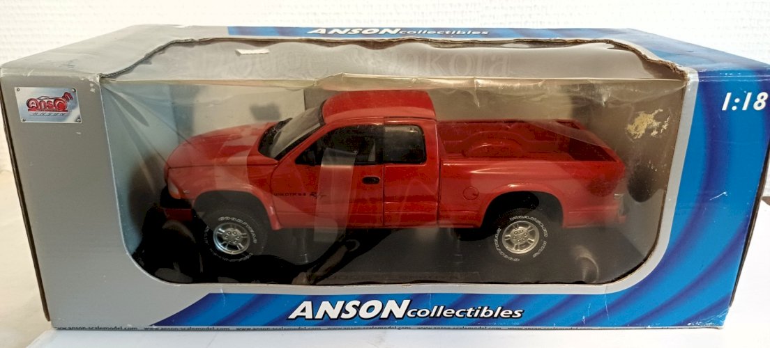 DODGE DAKOTA  miniature 1/18 Anson neuf