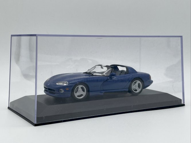 Dodge Viper Cabriolet (1993)  1/43 Minichamps