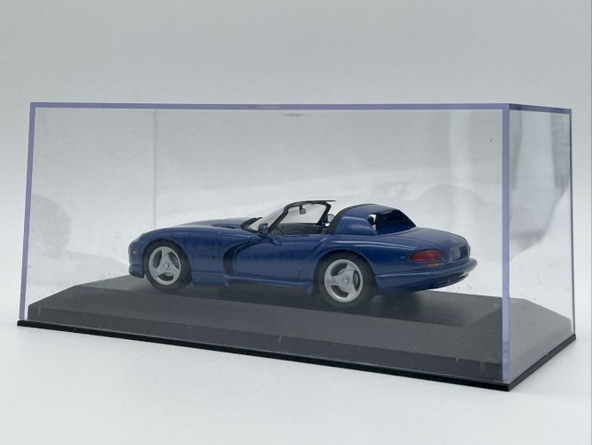 Dodge Viper Cabriolet (1993)  1/43 Minichamps