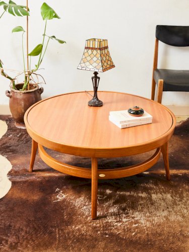 Donna, la table basse Baumann en bois N°763