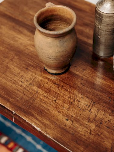 Donna, la table basse brutaliste N°226