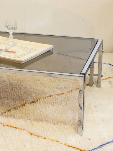 Donna, la table basse chromée en verre fumé N°666