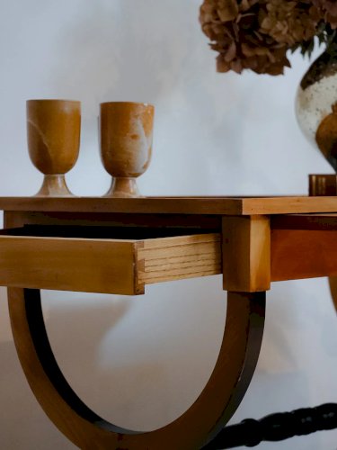 Donna, la table basse en bois et cuir N°720