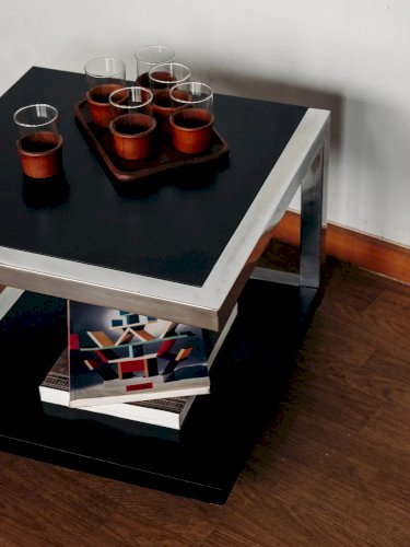 Donna, la table basse en bois et métal N°214