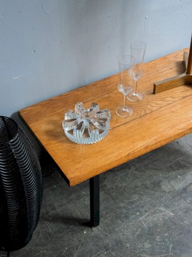 Donna, la table basse en bois et métal N°665