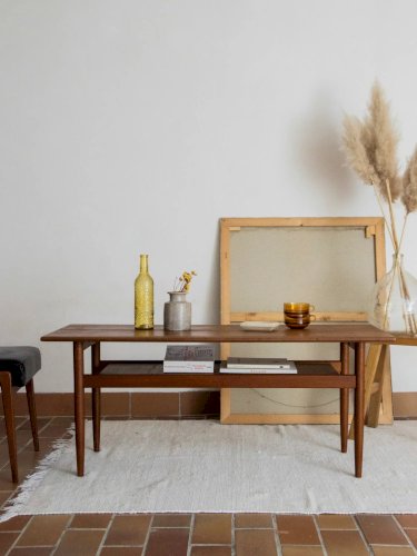 Donna, la table basse en bois massif N°565