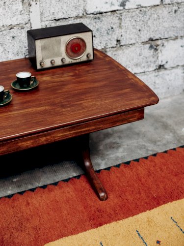 Donna, la table basse en bois N°179