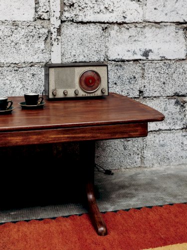 Donna, la table basse en bois N°179