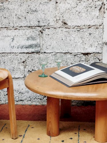 Donna, la table basse en bois N°180