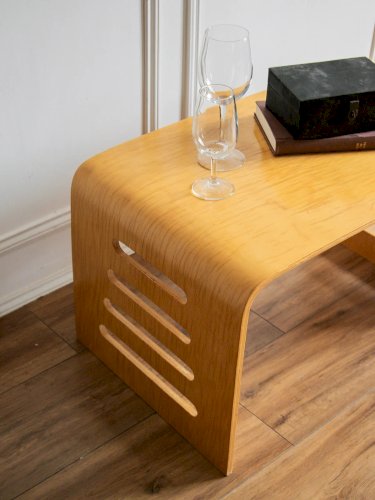 Donna, la table basse en bois N°201